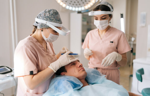 Combien coûte un diagnostic capillaire en Turquie (Istanbul) : prix, options et conseils